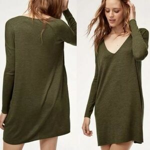 15. Aritzia Wilfred Free • Oversized Mini Knit “Gail” Dress Size S